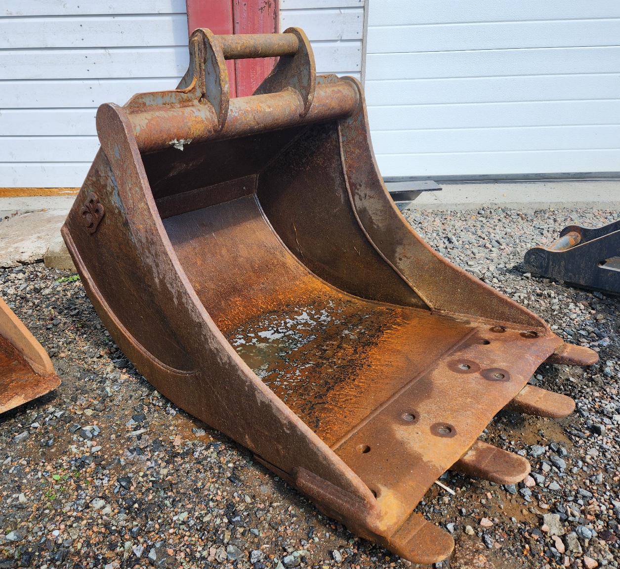 S50 graveskuffe m/tenner